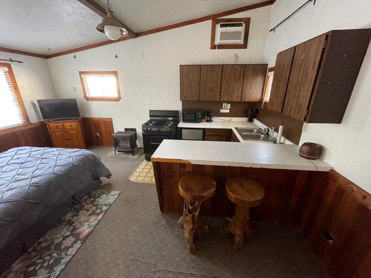 Adventures Vacation Rentals Лава Хот Спрингс Екстериор снимка