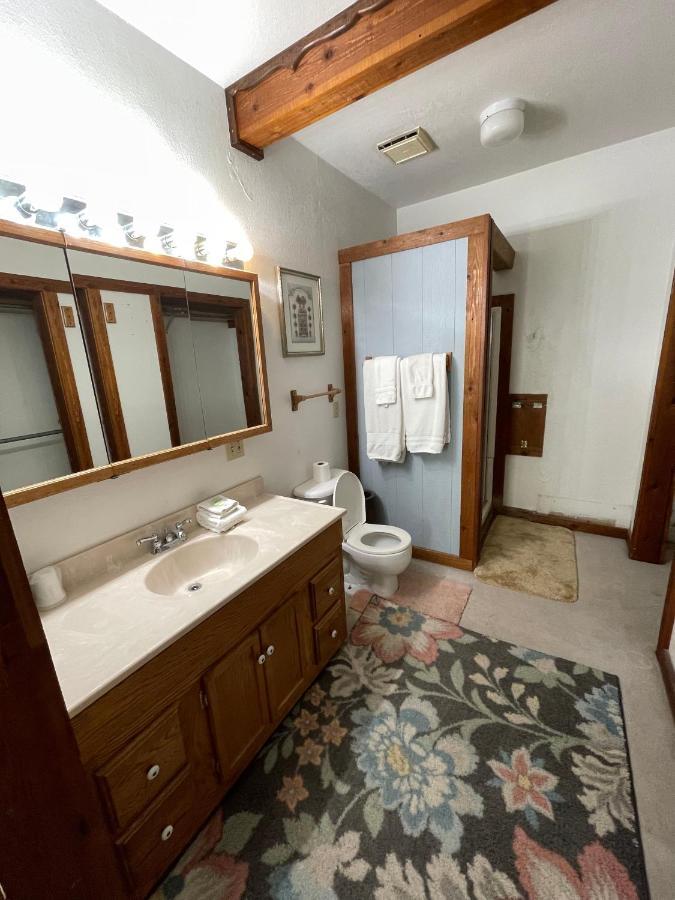 Adventures Vacation Rentals Лава Хот Спрингс Екстериор снимка